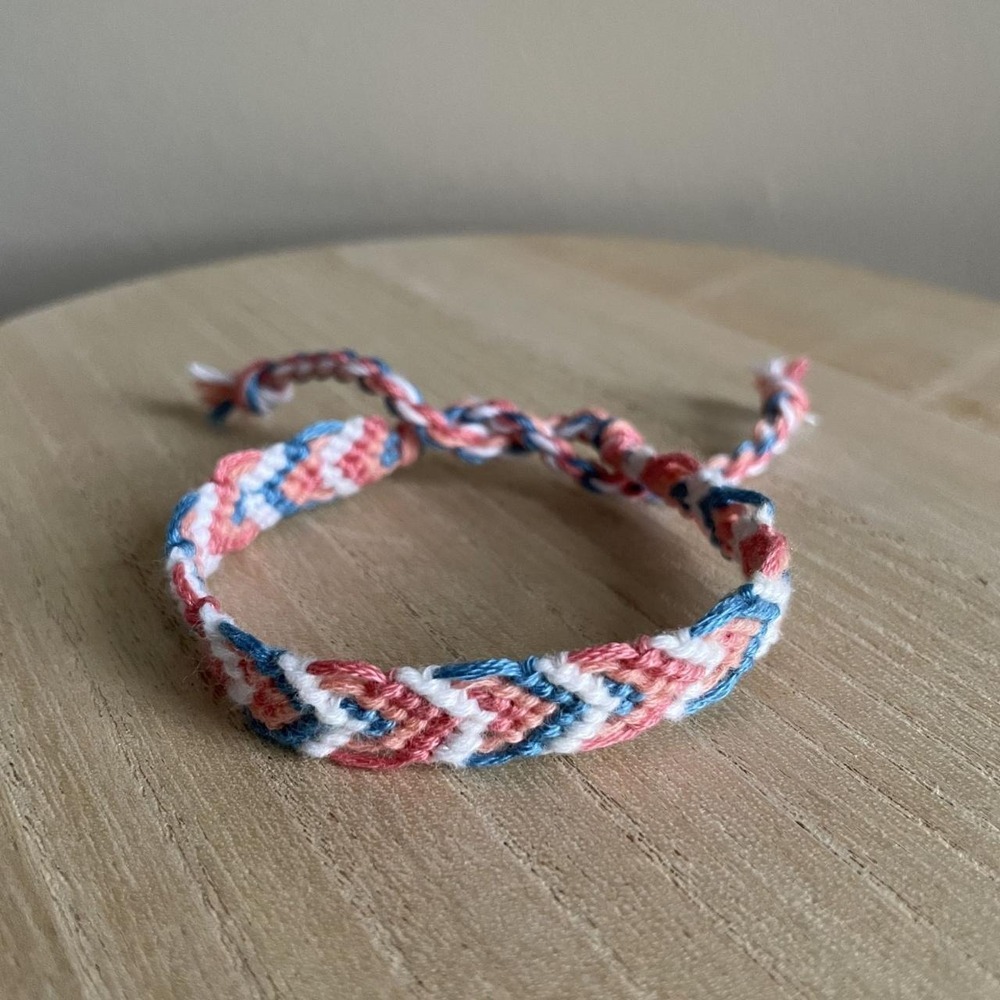 Amaia Chevron Woven Friendship Bracelet OS Pink Blue White Women Cotton Tie